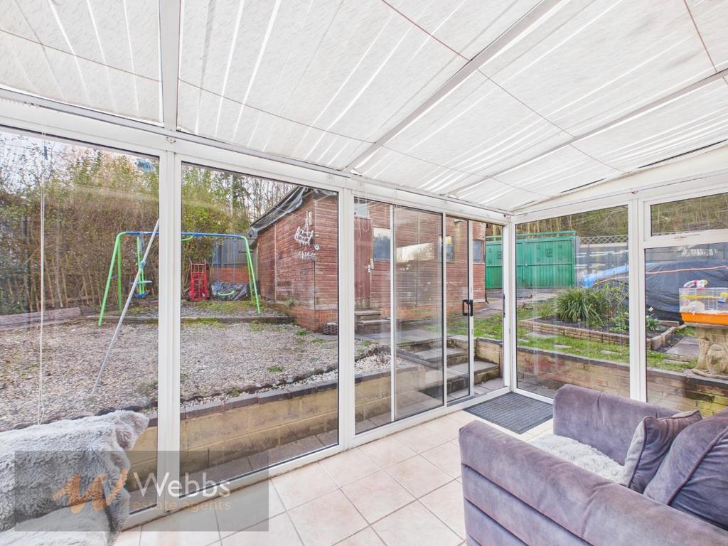 CAM03154 G0-PR0250-STILL019.jpg