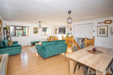 undefined, Westfields, Catshill, Bromsgrove, Worcestershire, B61