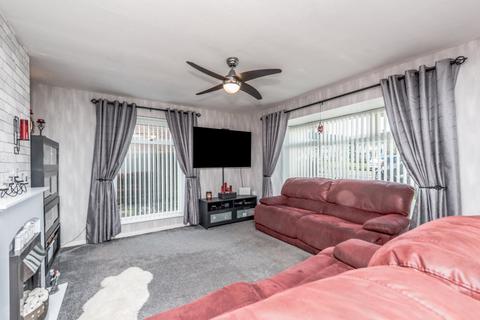 undefined, Denbury Mount, Holmewood, Bradford, West Yorkshire, BD4