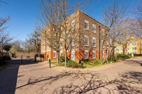 undefined, Twickenham Road, Old Isleworth, Isleworth, TW7