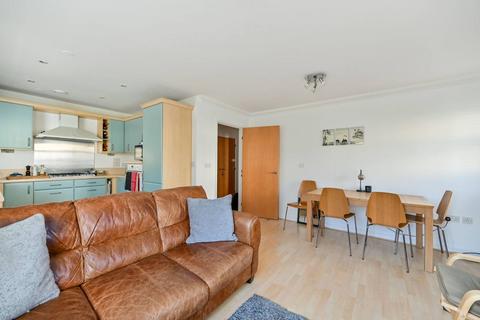 undefined, Twickenham Road, Old Isleworth, Isleworth, TW7