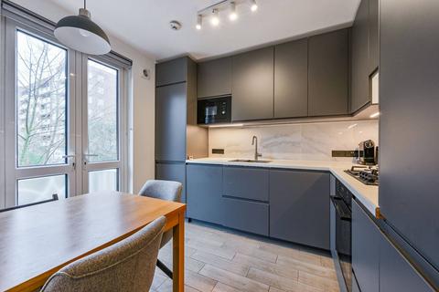3 bedroom flat to rent, Townshend Estate, St John's Wood, London, NW8