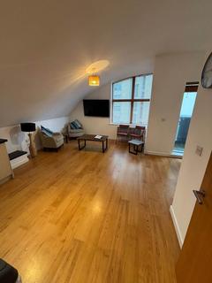 2 bedroom semi-detached house to rent, *BALCONY* Marine Road, Eastbourne *LIFT ACCESS*