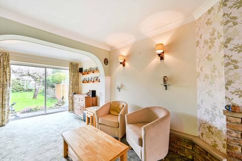 undefined, Kingfield Road, Old Woking, Woking, GU22