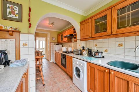 undefined, Kingfield Road, Old Woking, Woking, GU22