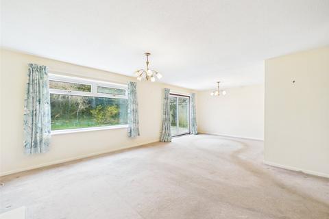 undefined, Cherrill Gardens, Cornwall EX23