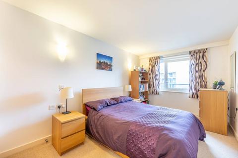 1 bedroom flat for sale, Empire Way, Wembley Park, Wembley, HA9