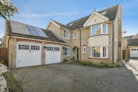 5 bedroom detached house for sale, Terry Gardens, Ipswich IP5