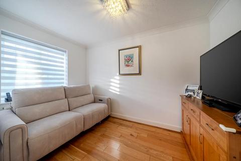 undefined, Spring Place,  Windermere Avenue N3,  N3