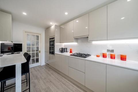 undefined, Spring Place,  Windermere Avenue N3,  N3