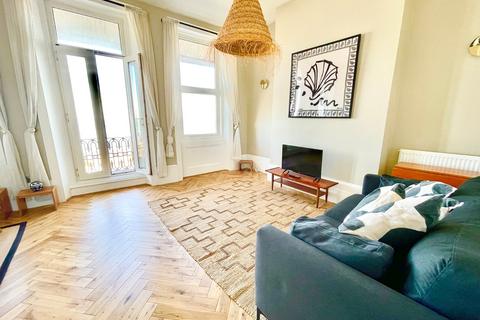 1 bedroom terraced house to rent, 5 Sea View Terrace, Margate, Kent, CT9