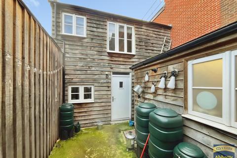 St. Johns Street, Bury St. Edmunds, IP33