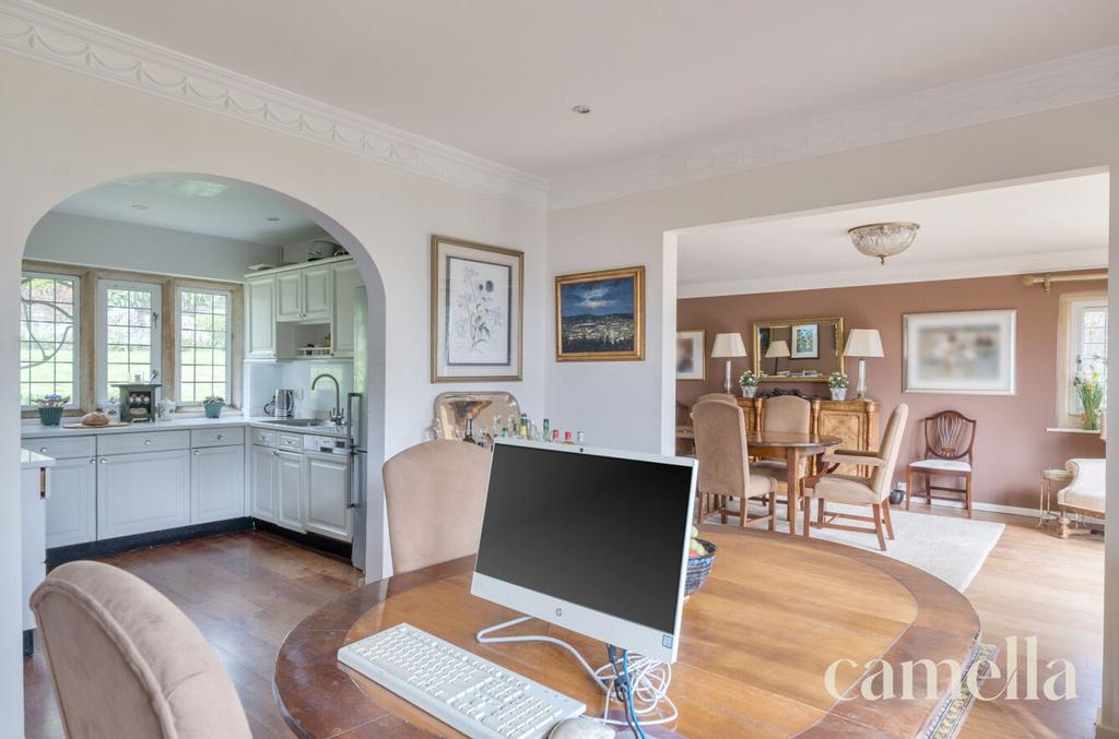Breakfast room