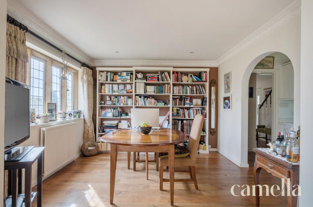 Breakfast room