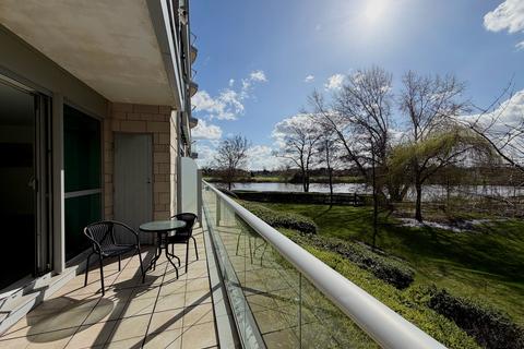 2 bedroom apartment to rent, Waterside Way, Nottingham, NG2
