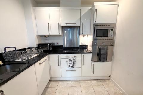 2 bedroom apartment to rent, Waterside Way, Nottingham, NG2