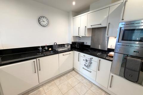 2 bedroom apartment to rent, Waterside Way, Nottingham, NG2