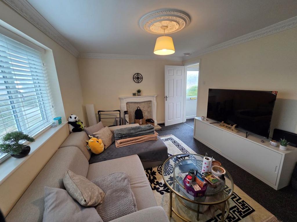 Flat 12