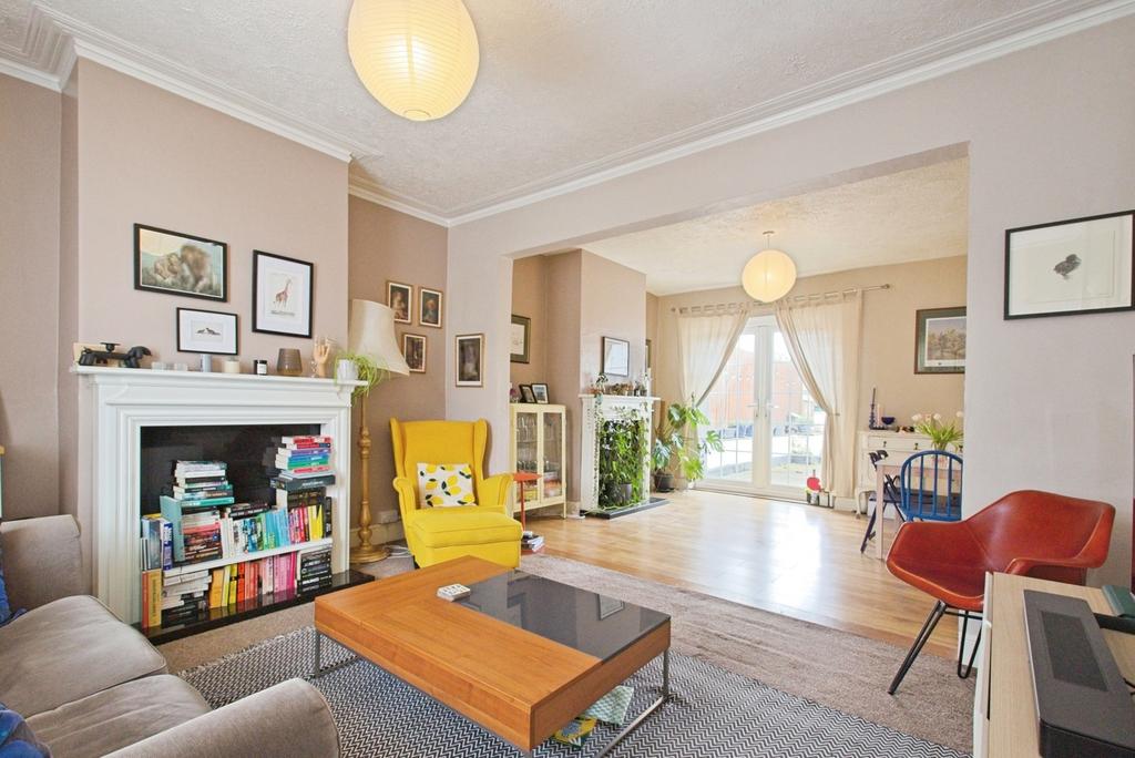 Living room, fireplace