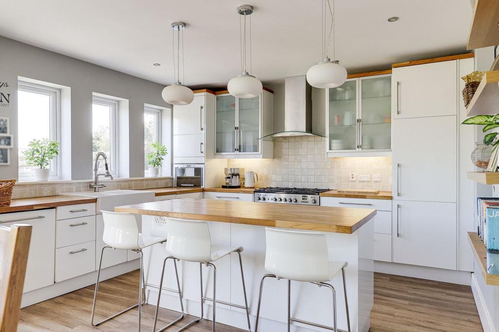 Open Plan Living/Kitchen Area