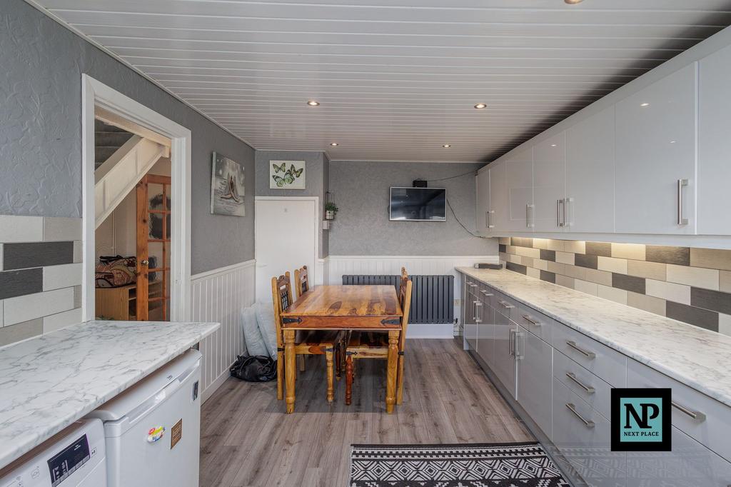 Kitchen / Diner