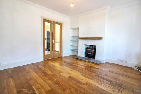 3 bedroom house to rent, Stocklake, Aylesbury