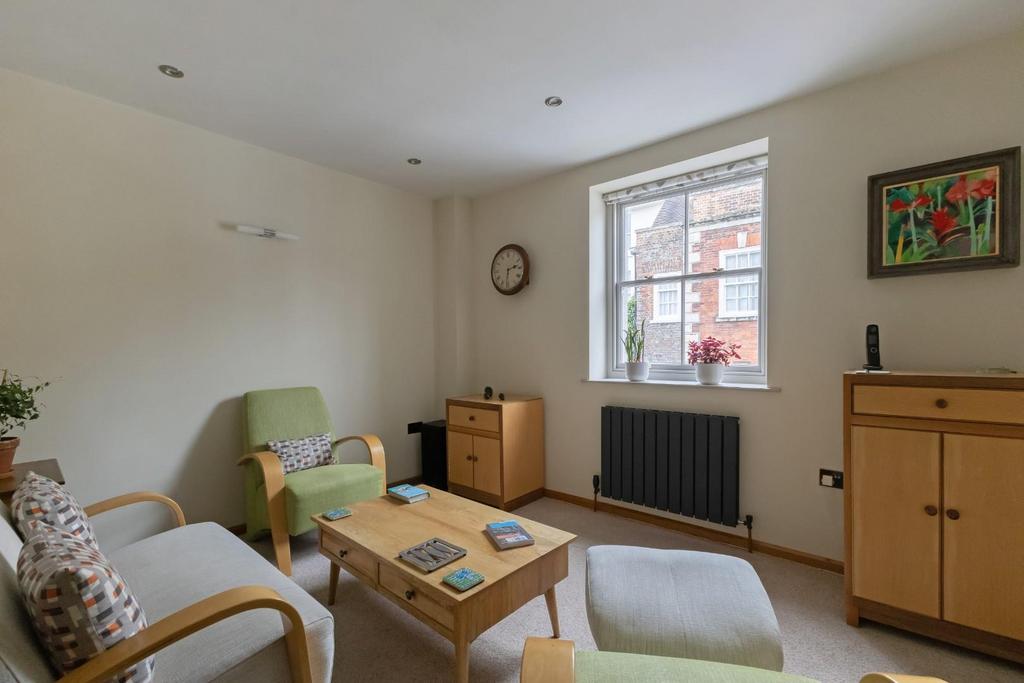 Reception Room / Bedroom