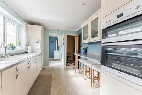 4 bedroom detached house for sale, The Poplars, Norwich NR16