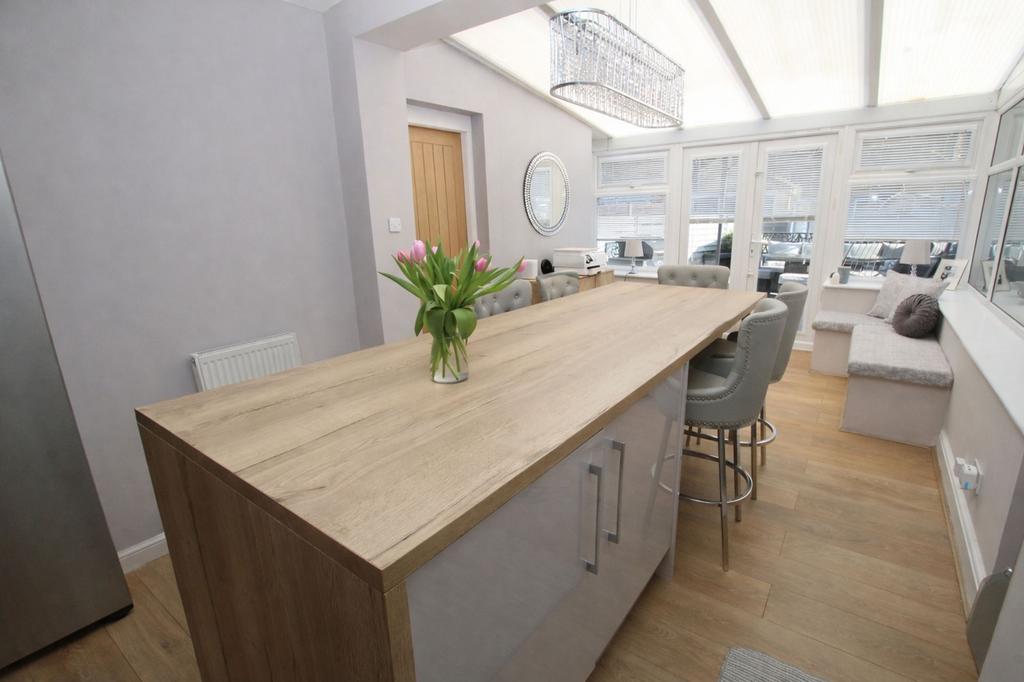 Dining Kitchen