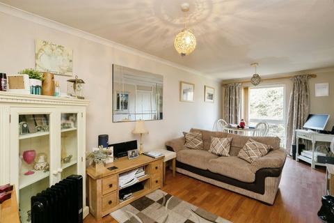 undefined, Brackendale, Hastings