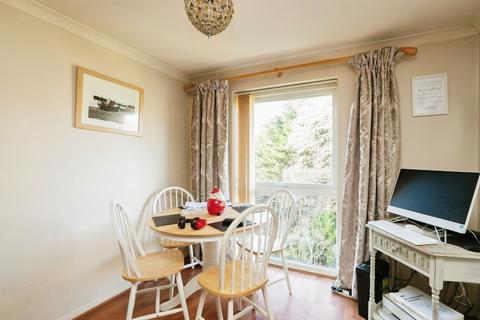 undefined, Brackendale, Hastings