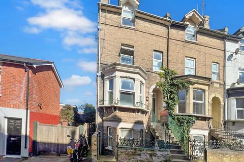 7 bedroom end of terrace house for sale, Alexandra Road, Colchester, CO3
