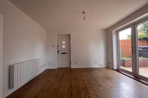 undefined, Swan Mead, Luton, Bedfordshire, LU4 0YP