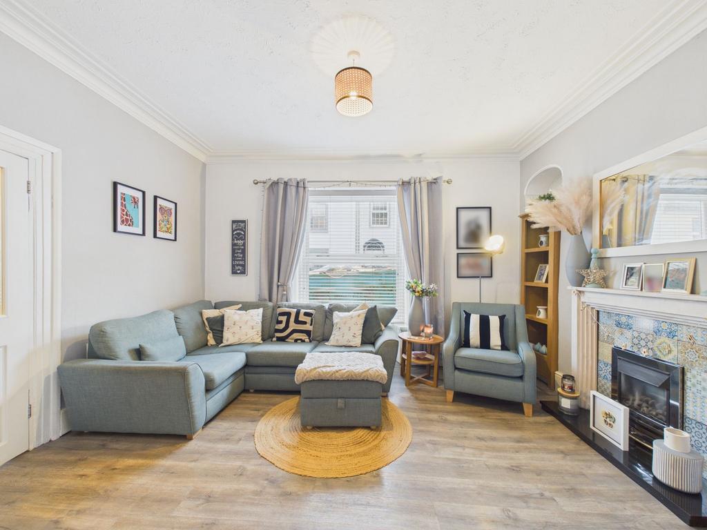 Living room 2