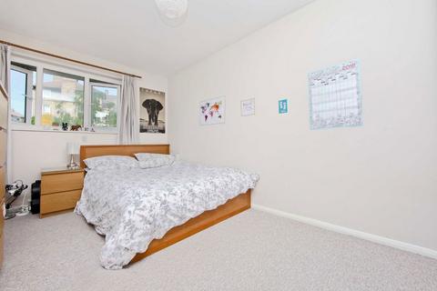 2 bedroom house to rent, Weston Street, London SE1