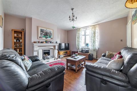 3 bedroom semi-detached house for sale, Thorntree Avenue, Seaton Burn, NE13