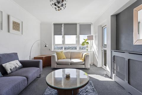 2 bedroom apartment to rent, Godfrey House, Bath Street EC1V
