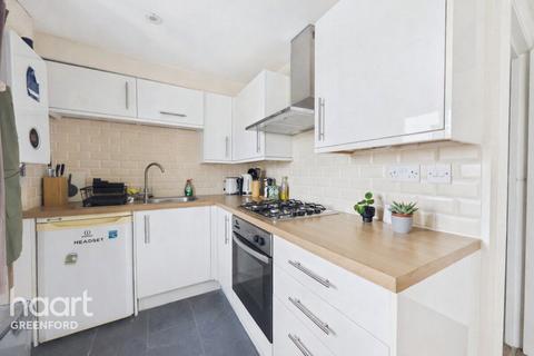 undefined, The Green, LONDON