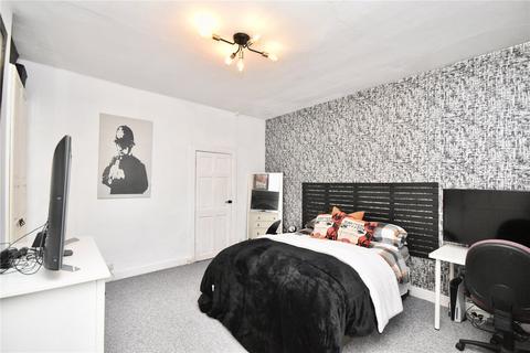 undefined, Cowlishaw Lane, Shaw, Oldham, Greater Manchester, OL2