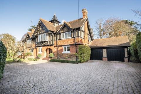 4 bedroom house for sale, Court Road, Maidenhead, SL6