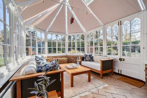 4 bedroom house for sale, Court Road, Maidenhead, SL6
