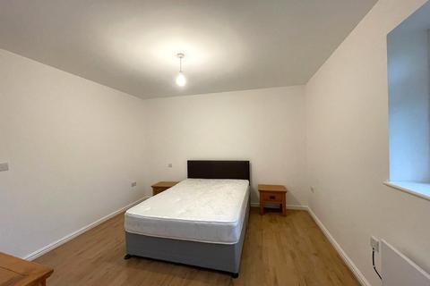 undefined, Long Lane, Hillingdon UB10