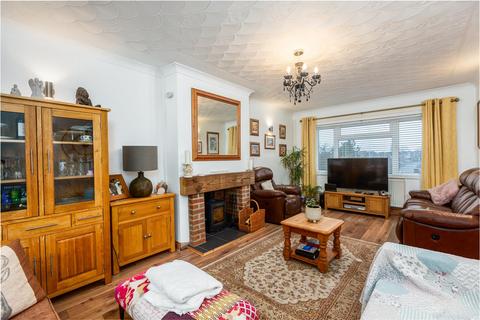 3 bedroom detached house for sale, Gwscwm Road, Burry Port