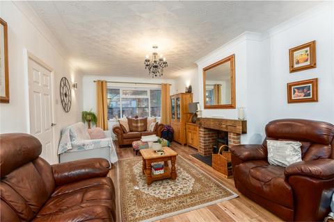 3 bedroom detached house for sale, Gwscwm Road, Burry Port