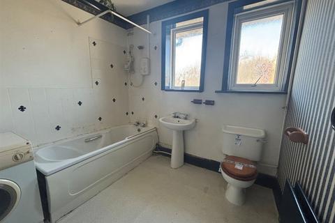 2 bedroom flat for sale, Christchurch Road, BOURNEMOUTH