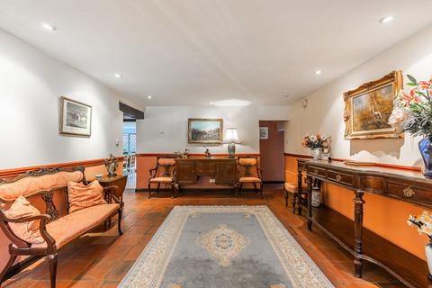undefined, Charming Grade II Listed Cottage in Bracon Ash