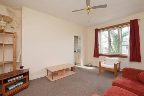 3 bedroom flat for sale, 70 Pilton Avenue, Pilton, Edinburgh, EH5 2HS