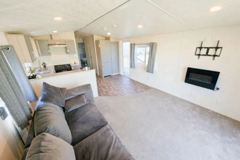 Sunrise Lodge Deluxe Interior Living Area And Kitc