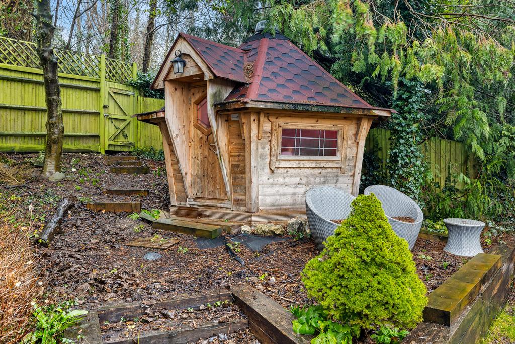 Outbuilding