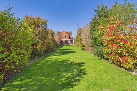 undefined, Gladstone Road, Gloucester GL1